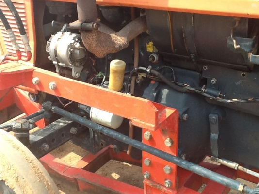 คูโบต้า L240 ใบมีดหน้า ผาน 5  รถใช้ในไร่สภาพดี งามๆครับ