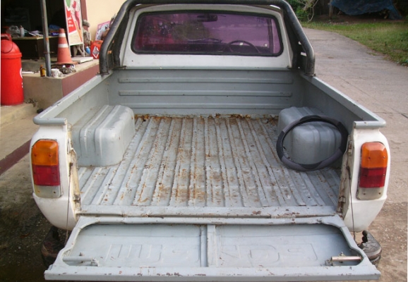 Mazda 1000  ถูกที่สุดในเวป