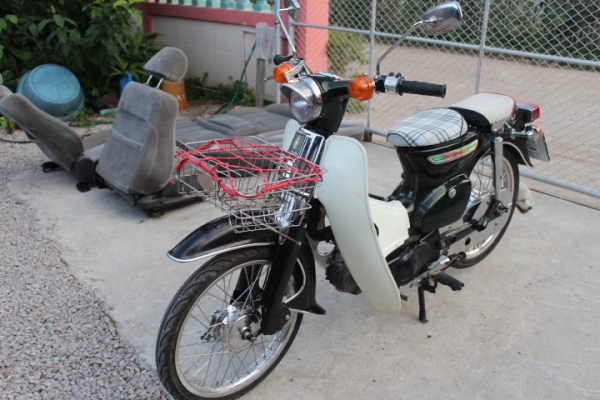 C70 แปลงสีเหลือบมีทะเบียนพร้อมโอนภาษีพึ่งขาดได้2เดือนส วยและถูกมากขาย16800บาท