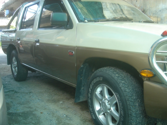 ขายNISSAN BIG  M 1994