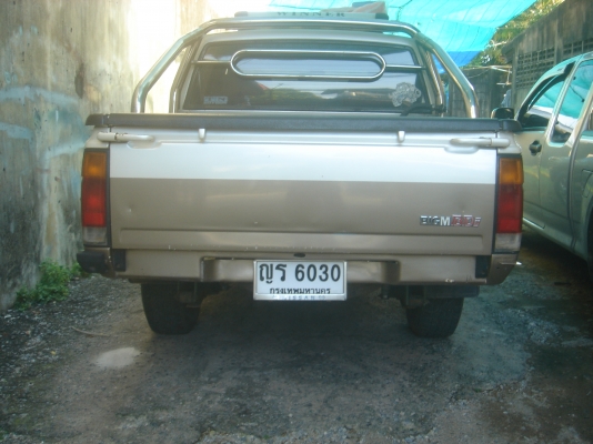 ขายNISSAN BIG  M 1994
