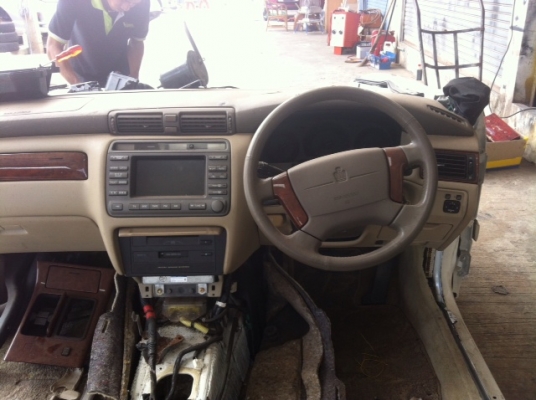 ขายเครื่องยนต์นำเข้าจากญี่ปุ่นพร้อมหัวรถตัด ราคาถูกที่สุด!!!! TOYOTA CROWN JZS-171 (JAPAN) เหมาะกับอู่และลูกค้าที่ต้องการความสมบูรณ์ของระบบสายไฟและเครื่องยนต์. ขอบคุณมากพี่สมนึก ขายเครื่องยนต์นำเข้าจากญี่ปุ่นพร้อมหัวรถตัด ราคาถูกที่สุด!!!! TOYOTA CROWN JZS-171 (JAPAN) เหมาะกับอู่และลูกค้าที่ต้องการความสมบูรณ์ของระบบสายไฟและเครื่องยนต์. ขอบคุณมากพี่สมนึก