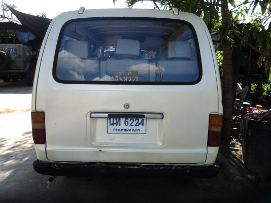 ขายรถตู้ตาหวาน สภาพสวยครับ