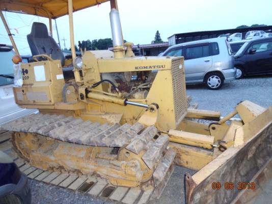 ขายแทรคเตอร์ D20P-5 นำเข้าจากญี่ปุ่นสภาพดีพร้อมใช้งาน