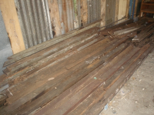 เนื้อแข็ง ไม้สวย เหมา 8000 บ/พร้อมส่ง