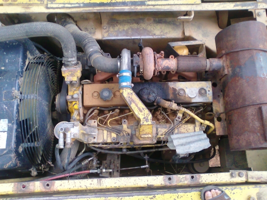 ขายด่วน  รถขุด KOMATSU PC200-6 รถสวย มีทะเบียนครบ.