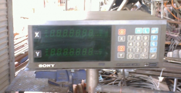 Sell> มิลลิ่ง M3 มีฟีด(ออโต้) มีจอลิเนีย สภาพสวย พร้อมใช้งานครับ นครปฐม