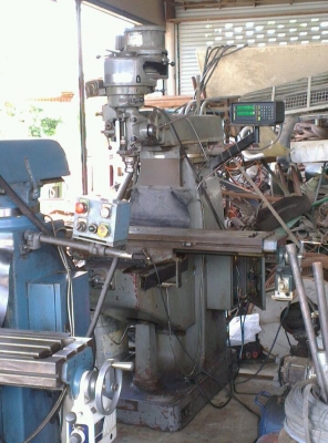 Sell> มิลลิ่ง First M3 คอสูง มีฟีด(ออโต้) มีจอลิเนียด้วยครับ เครื่องพร้อมใช้งานทันที นครปฐม แน่นครับ