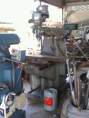 Sell> มิลลิ่ง First M3 คอสูง มีฟีด(ออโต้) มีจอลิเนียด้วยครับ เครื่องพร้อมใช้งานทันที นครปฐม แน่นครับ