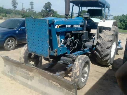 ขายด่วน รถไถ FORD 6610 เพลาเดียว สวยมาก พร้อมใช้ เล่มทะเบียนพรอ้ม ขายด่วน รถไถ FORD 6610 เพลาเดียว สวยมาก พร้อมใช้ เล่มทะเบียนพรอ้ม