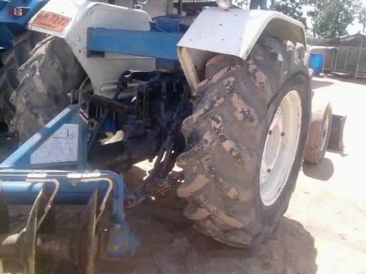 ขายด่วน รถไถ FORD 6610 เพลาเดียว สวยมาก พร้อมใช้ เล่มทะเบียนพรอ้ม ขายด่วน รถไถ FORD 6610 เพลาเดียว สวยมาก พร้อมใช้ เล่มทะเบียนพรอ้ม