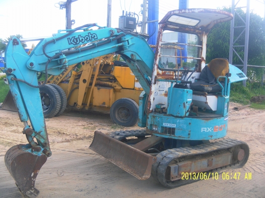 รถแม็คโครคูโบต้าRX201เก่านอกพร้อมใช้มีเอกสารนำเข้าโทร0816426706