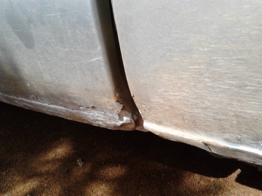 ขาย กระบะแค็ป BIG-M 2.5 ฝาแดง ปี34/91 เดิมเป็นรถเบนซิน วางเครื่องBD2.5ฝาแดง(ลงเล่ม) เครื่องดีติดง่าย ช่วงล่างแน่น ไม่มีส่าย พ.ธรรมดา แต่เบา คัสซีสวย แอร์เย็น ยางพอใช้ พื้นปูกระบะ ขยายแค็ปจากเล็กเป็นแค็ปใหญ่(ลงเล่ม) ทะเบียนขาด1ปี เก็บอีกหน่อยสวยเลย ขายตัดต