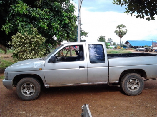 ขาย กระบะแค็ป BIG-M 2.5 ฝาแดง ปี34/91 เดิมเป็นรถเบนซิน วางเครื่องBD2.5ฝาแดง(ลงเล่ม) เครื่องดีติดง่าย ช่วงล่างแน่น ไม่มีส่าย พ.ธรรมดา แต่เบา คัสซีสวย แอร์เย็น ยางพอใช้ พื้นปูกระบะ ขยายแค็ปจากเล็กเป็นแค็ปใหญ่(ลงเล่ม) ทะเบียนขาด1ปี เก็บอีกหน่อยสวยเลย ขายตัดต