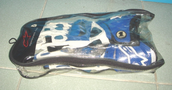 ขายถุงมือ Alpinestars รุ่น GP PRO