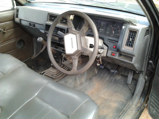 ขายตัด ตามสภาพ กระบะตอนเดียว NISSAN BIG-M TD2.5 SINGLE ปี35/92 เครื่องฝาแดงBD2.5 แรงจริงประหยัดสุด ทนอึด ช่วงล่างดี คัสซีดี มีต้องเก็บนิดหน่อย ไม่ดาม กระบะพื้นผุนิดติดหัวเก๋ง สีพอใช้ ต้องเก็บถึงสวย ยางดี4เส้น หัวบางภายในดี เข้าไร่เข้าสวนพร้อมใช้งาน ตั้งขา ขายตัด ตามสภาพ กระบะตอนเดียว NISSAN BIG-M TD2.5 SINGLE ปี35/92 เครื่องฝาแดงBD2.5 แรงจริงประหยัดสุด ทนอึด ช่วงล่างดี คัสซีดี มีต้องเก็บนิดหน่อย ไม่ดาม กระบะพื้นผุนิดติดหัวเก๋ง สีพอใช้ ต้องเก็บถึงสวย ยางดี4เส้น หัวบางภายในดี เข้าไร่เข้าสวนพร้อมใช้งาน ตั้งขา