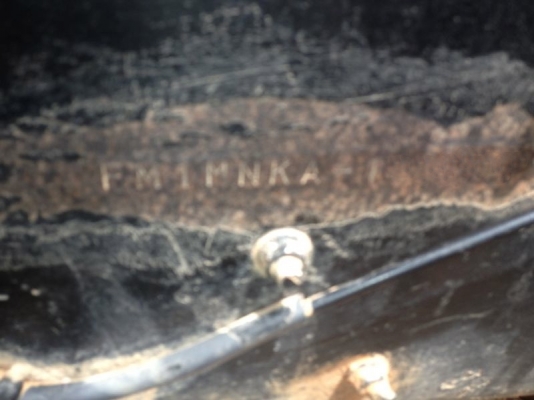 รถฮีโน่ 10 ล้อดั้ม FM1M 220 แรงม้า  สนใจติดต่อ 081 - 6079515