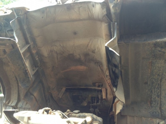 รถฮีโน่ 10 ล้อดั้ม FM1M 220 แรงม้า  สนใจติดต่อ 081 - 6079515