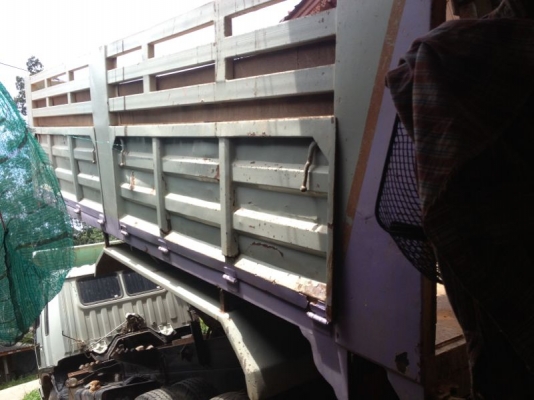 รถฮีโน่ 10 ล้อดั้ม FM1M 220 แรงม้า  สนใจติดต่อ 081 - 6079515