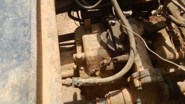 รถฮีโน่ 10 ล้อดั้ม FM1M 220 แรงม้า  สนใจติดต่อ 081 - 6079515