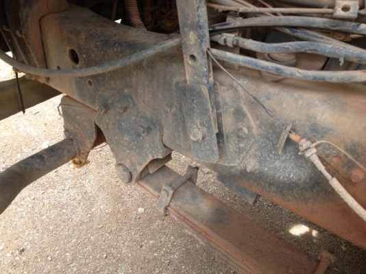 รถฮีโน่ 10 ล้อดั้ม FM1M 220 แรงม้า  สนใจติดต่อ 081 - 6079515