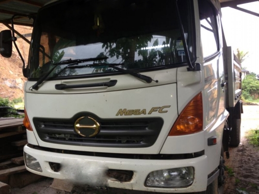 รถฮีโน่ 6 ล้อดั้ม 150 แรงม้า ปี 50  ( รถวิ่ง 110,000 กม. ) สนใจติดต่อ 081 - 6079515