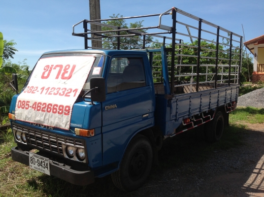 ขาย TOYOTA DYNA