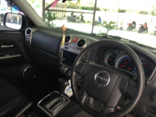 d max Hi lander 4ประตู สีขาว ปลายปี2009 เครื่อง3000vgs turbo เกีย auto d max Hi lander 4ประตู สีขาว ปลายปี2009 เครื่อง3000vgs turbo เกีย auto