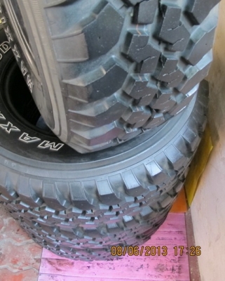 ขายยาง  Mud  31 x 10.5 x 15............สวยๆ เชิญครับ