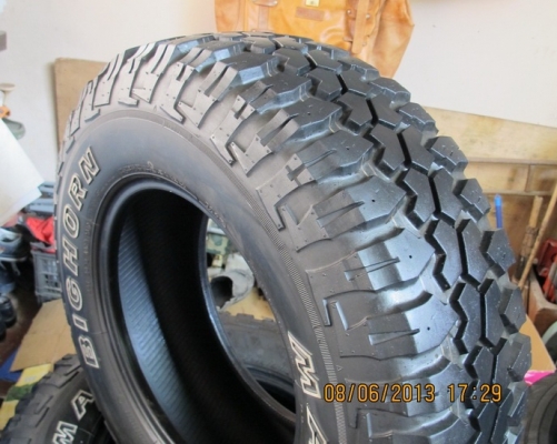 ขายยาง  Maxxis bighorn  245 x 75 x 16........สวยๆ เชิญครับ
