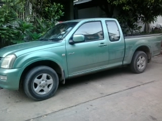 อาฝากขาย DMAX ปี 2003 SLX สีเขียว รถบ้านมือเดียวป้ายแดงครับ