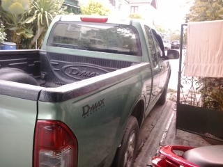 อาฝากขาย DMAX ปี 2003 SLX สีเขียว รถบ้านมือเดียวป้ายแดงครับ