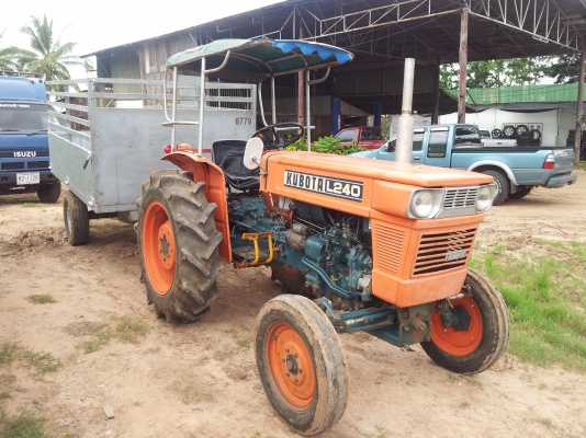 ขายรถไถ คูโบต้า พร้อมเทเลอร์