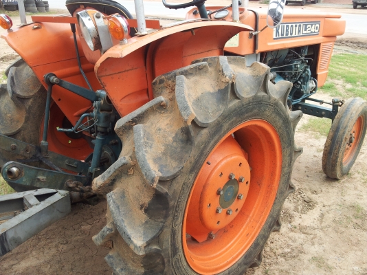 ขายรถไถ คูโบต้า พร้อมเทเลอร์