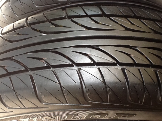 ขายยาง"DUNLOP" 175/70/13 สภาพสวยจัด 95\%