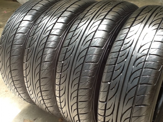 ขายยาง"DUNLOP" 175/70/13 สภาพสวยจัด 95\%