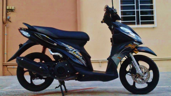 (หัวฉีด) SKYDRIVE ตัว TOP ลาย SD 2012 ต่อรองได้เป็นพัน (หัวฉีด) SKYDRIVE ตัว TOP ลาย SD 2012 ต่อรองได้เป็นพัน