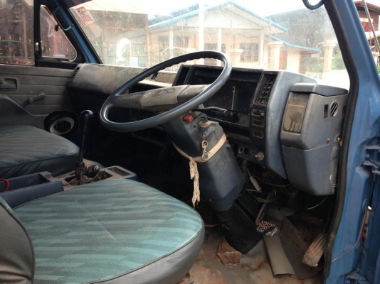 ISUZU NPR 115 แรงม้า ราคาโทรมาคุยก่อนได้ครับ