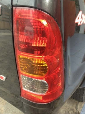 ไฟท้ายเดิม วีโก้2008