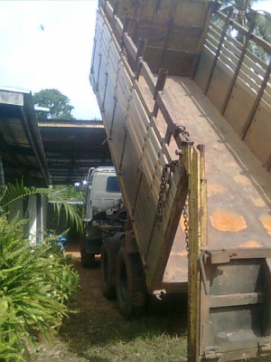 ขาย สิบล้อร็อคกี้210 สองเพลาดั้ม สภาพพร้อมใช้