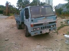 หกล้อดดั้ม KS 21 เปลี่ยนหัว NKR ตาเหลี่ยม ดั้ม 3เมตร 80 ยาง 825 เครื่อง 110 ขาย 280000