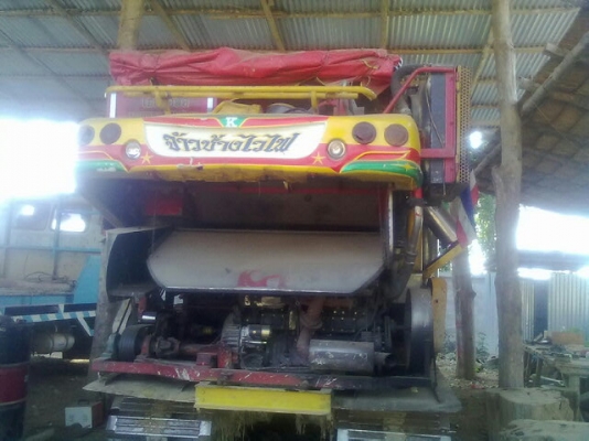 ขายรถเกี่ยวข้าว เกษตรพัฒนา รุ่นจ้าวช้างไวไฟปี52 1,350,000บาท