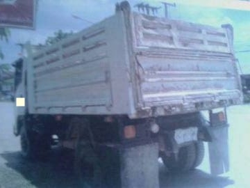 อิซูซู หกล้อ 210 แรงม้า ปี 52 รถอยู่ สุราษฏร์ธานี อิซูซู หกล้อ 210 แรงม้า ปี 52 รถอยู่ สุราษฏร์ธานี