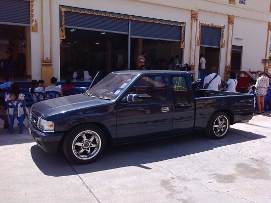 ขายisuzu ดรากอน2.5แรง