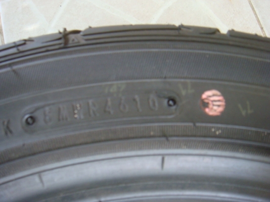 ขายยางใหม่ Dunlop LM703 195/50/15 ซื้อ1แถม1