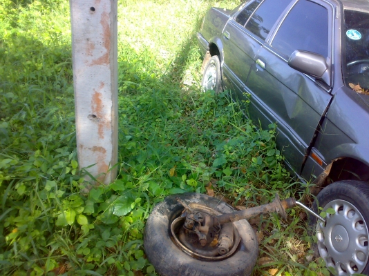 ขายเครื่องพร้อมเกียร์ SR 20 เกียร์ออโต้