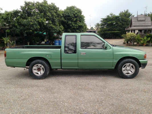 ขาย ISUZU CAB SL ปี95 รถมือสองแท้ๆ ตัวรถบางๆตะเข็บซอกเดิมๆ ห้องเครื่องสวยมาก สีสันสวยงาม พ.ธรรมดา คัสซีสวยเดิม