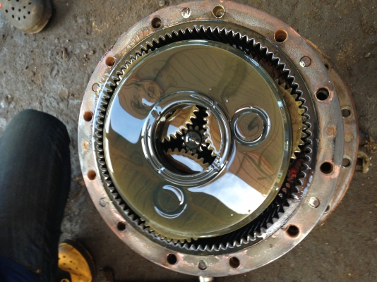 ขายครับ ตัวเดินซูมิโตโม่ 120 สภาพเก่านอก ไม่เคยใช้ในไทย