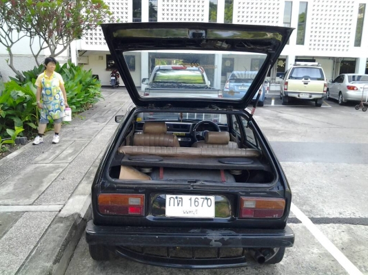 ขายDaihatsu Charade1000ccเครื่องดีLPGแล้วขายถูกๆ39900สนใจ0853647170