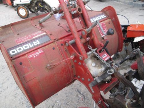 รหัสสินค้า :13001195  รถพรวนดินนั่งขับ HONDA รถสุดฮิตมาเร็วไปเร็ว สภาพสวยอุปกรณ์ติดมาพร้อม ยางดอกเต็ม สภาพ 80\% พร้อมใช้งาน